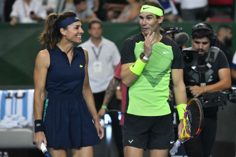 Buenos Aires, Argentina.- In the photos taken on November 23, 2022, the Spanish Rafael Nadal (right), a tennis legend with a collection of 22 Grand Slam titles, animated an exhibition match against the "top ten" Norwegian Casper Ruud in front of 15,000 people at the Arena Parque Roca in the Buenos Aires neighborhood of Villa Soldati. Nadal beat Ruud 7-6 (8) and 6-2.