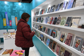 Buenos Aires, Argentina.- In the photos taken on May 8, 2023, people visit the Buenos Aires Book Fair in La Rural. After a weekend of great flow of people, the Buenos Aires Book Fair 2023 continues. There are only 7 days left of the most important cultural event in the country, and all are loaded with activities with presentations of the latest news from the publishing industry , talks and tables with authors, book signings, workshops for children and poetry readings.