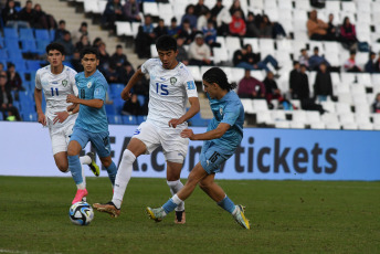 Mendoza, Argentina.- En las fotos tomadas el 30 de mayo del 2023, durante el partido entre Israel y Uzbekistán en los octavos de final 2 del torneo FIFA, Mundial Sub 20 en el Mundialista de Mendoza. Israel venció 1-0 a Uzbekistán. El único gol del partido, se hizo a los 51 minutos del segundo tiempo, por Anan Khalaili. Israel sigue camino y pasa a la Cuartos de Final.