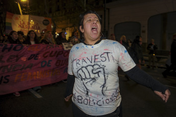 Buenos Aires, Argentina.- En las fotos tomadas el 28 de junio del 2023, argentinos participan de una marcha y distintas actividades para celebrar la diversidad en el Día del Orgullo en Buenos Aires. Se celebra el Día Internacional del Orgullo LGBTTIQ+ para fomentar la tolerancia e igualdad entre las personas, sea cual fuere su orientación sexual, en conmemoración de los disturbios de Stonewall (Nueva York, EE.UU.) desatados el 28 de junio de 1969, que marcaron el inicio del movimiento de liberación homosexual.