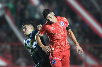 La Plata, Argentina.- En las fotos tomadas el 7 de junio del 2023, durante el partido entre Argentinos Juniors y Liverpool de Uruguay en el Estadio Diego Armando Maradona. Argentinos Juniors derrotó 2-1 como local a Liverpool de Uruguay y clasificó a los octavos de final de la Copa Libertadores de América.