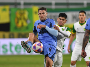 Buenos Aires, Argentina.- In the photos taken on June 13, 2023, during the match between Defensa y Justicia and Belgrano on the 20th date. of the Professional Football League at the Norberto Tomaghello stadium by Florencio Varela. Defensa y Justicia, with goals from Nicolás Fernández (PT 18m) and Juan Miritello (ST 45+3m), defeated Belgrano de Córdoba, 2-0.