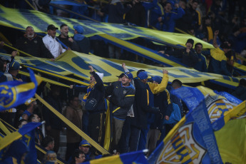 Mendoza, Argentina.- En las fotos tomadas el 22 de junio del 2023, durante el partido entre Boca Juniors y Godoy Cruz por la fecha 21 del torneo de la Liga Profesional en el estadio Malvinas Argentinas, de Mendoza. Godoy Cruz logró un histórico triunfo por 4 a 0 ante Boca Juniors, que deambula en mitad de tabla de la Liga Profesional. El elenco que dirige Jorge Almirón sumó su tercer partido sin victorias como visitante.