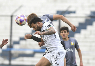 Buenos Aires, Argentina.- In the photos taken on July 25, 2023, during the match between Estudiantes and All Boys for the round of 16 of the Argentine Cup at the Centenario Ciudad de Quilmes Stadium. Estudiantes beat All Boy 1-0 and advanced to the round of 16, waiting for their next rival, the winner of the match between Independiente and Central Córdoba from Santiago del Estero.