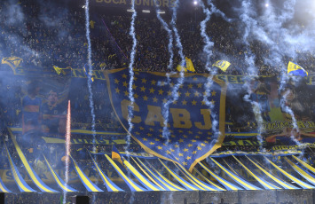 Buenos Aires, Argentina.- En las fotos tomadas el 24 de julio del 2023, durante el partido entre Boca y Newell's por la fecha 26 de la Liga Profesional de Fútbol (LPF), en el estadio Alberto J. Armando. Boca derrotó a Newell´s por 2 a 1 obteniendo un triunfo clave para su lucha de terminar el semestre dentro de los clasificados a la Copa Sudamericana 2024.