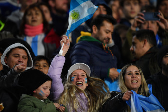 Buenos Aires, Argentina.- En la foto tomada el 7 de septiembre de 2023, Argentina, el campeón mundial liderado por su capitán Lionel Messi, inicia esta noche su camino hacia la defensa del título en el Mundial 2026 de Estados Unidos, México y Canadá, cuando reciba a Ecuador en el estadio Monumental.