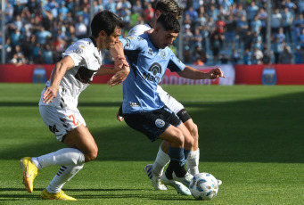 Córdoba, Argentina.- En las fotos tomadas el 21 de septiembre del 2023, Belgrano recibió a Platense en su estadio del barrio Alberdi, en la capital cordobesa, por la 5ta fecha de la Zona B de la Copa de la Liga Profesional. Belgrano venció 3-0 a Platense. Alejandro Rébola y Matías Marín y Lucas Passerini los goleadores.