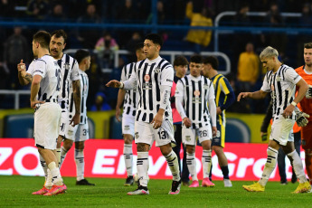 Rosario, Argentina.- In the photos taken on September 3, 2023, during the match between Rosario Central and Talleres, from Córdoba at Gigante de Arroyito, for the third date of Zone A of the League Cup. Rosario Central defeated Talleres 2-0. The goals were converted by the offensive midfielders Jaminton Campaz and Ignacio Malcorra, at the end of the first half.