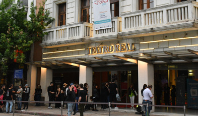 Córdoba, Argentina.- En las fotos tomadas el 24 de octubre del 2023, con más de 50 películas entre cortos y largometrajes, comenzó la tercera edición del Festival de Cine de Córdoba (FeCC), que se realizará hasta el 29 de octubre sobre tres ejes, "Lo cultural, lo formativo y lo industrial", según destaca Jorge Álvarez, director del Polo Audiovisual de la provincia mediterránea.