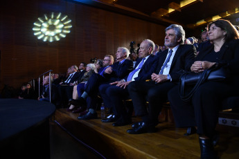 Buenos Aires, Argentina.- En las fotos tomadas el 31 de octubre del 2023, durante el Acto Culminatorio de la 44° entrega de los Premios Konex en el Centro Cultural de la Ciencia - C3 en la Ciudad de Buenos Aires. Científicos que se destacaron durante la última década fueron galardonados con los Premios Konex 2023 en la quinta entrega destinada a la Ciencia y Tecnología