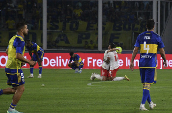 Córdoba, Argentina.- En las fotos tomadas el 22 de noviembre del 2023, durante el partido entre Boca Junior y Estudiantes de La Plata en las semifinales de la Copa Argentina en el estadio Mario Alberto Kempes. Boca perdió 3-2 con Estudiantes y puso en jaque su presencia en la Copa Libertadores 2024.