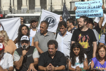 Buenos Aires, Argentina.- In the photos taken on January 29, 2024, members of the Piquetera Unit, popular assemblies and combative unionism, gave a press conference in the Plaza del Congreso to reject the Omnibus Law and the repressive protocol.