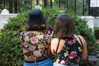 Buenos Aires, Argentina.- En las fotos tomadas el 18 de enero del 2024, muestra el Jardín Botánico de la Ciudad de Buenos Aires, que será escenario a partir del próximo sábado de la cuarta edición de "Jardín sonoro", una instalación performática que reúne dramaturgas, directoras y actrices para intervenir el espacio público y proponer un cruce entre el teatro, la literatura y las nuevas tecnologías, a partir de relatos orales que recorren la relación entre las personas y la naturaleza.