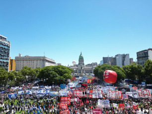 Buenos Aires, Argentina.- En la foto tomada el 24 de enero de 2024, vista de las distintas calles de Buenos Aires durante el paro general contra el DNU y la ley de bases del presidente Javier Milei.