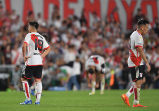 Buenos Aires, Argentina.- En las fotos tomadas el 18 de febrero del 2024, durante el partido River vs. Banfield, por el Grupo B de la Copa de la Liga en el Monumental. River y Banfield igualaron 1 a 1. Braian Galván y Pablo Solari marcaron los goles del encuentro.