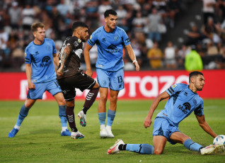 Buenos Aires, Argentina.- In the photos taken on February 15, 2024, during the match between Platense and Belgrano de Córdoba, in a match valid for the fifth date of Zone B of the Professional League Cup in Vicente López. Platense and Belgrano tied 1 to 1. Thus, the "Calamar" was in ninth place in Zone B and the 'Pirata' in the penultimate, without knowing the victory.