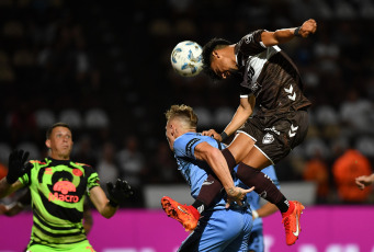 Buenos Aires, Argentina.- In the photos taken on February 15, 2024, during the match between Platense and Belgrano de Córdoba, in a match valid for the fifth date of Zone B of the Professional League Cup in Vicente López. Platense and Belgrano tied 1 to 1. Thus, the "Calamar" was in ninth place in Zone B and the 'Pirata' in the penultimate, without knowing the victory.