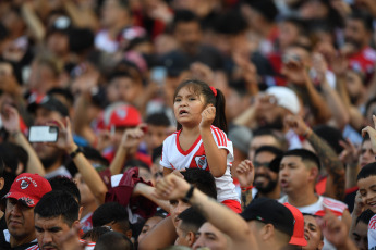 Buenos Aires, Argentina.- En las fotos tomadas el 18 de febrero del 2024, durante el partido River vs. Banfield, por el Grupo B de la Copa de la Liga en el Monumental. River y Banfield igualaron 1 a 1. Braian Galván y Pablo Solari marcaron los goles del encuentro.