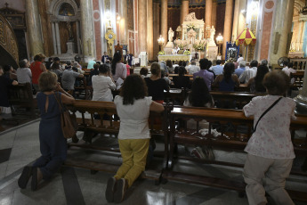 Buenos Aires, Argentina.- In the photos taken on February 9, 2024, during the mass celebrated in the Basilica of La Piedad, by Monsignor Rubén Frassia and the parish priest Raúl Laurenzena. The canonization of Mama Antula will take place on Sunday by Pope Francis in St. Peter's Basilica, making her the first saint in Argentina.