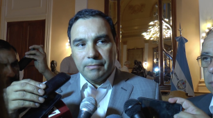 Gustavo Valdés en actividad pública en Corrientes