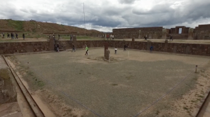 Ruinas arqueológicas de Tiwanaku en Bolivia